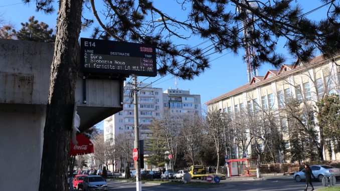 Stație de autobuz în Slobozia. FOTO Adrian Boioglu