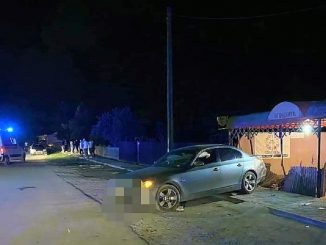 Două tinere au fost rănite de un autoturism care s-a răsturnat peste ele. FOTO IPJ Ialomița