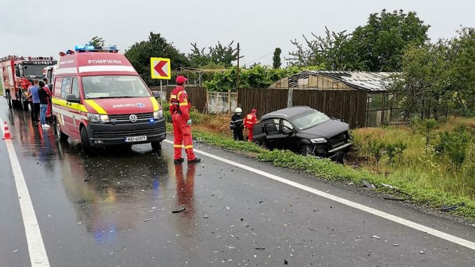 Accident rutier pe DN2A, în localitatea Ciochina. FOTO ISU Ialomița