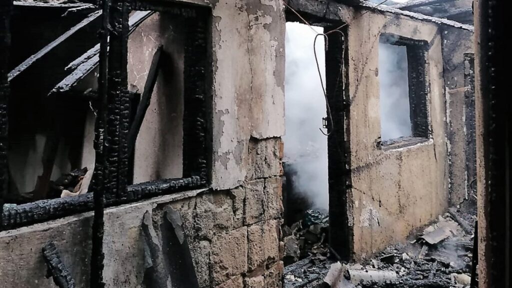 Viață curmată într-un incendiu în comuna Grivița. FOTO ISU Ialomița
