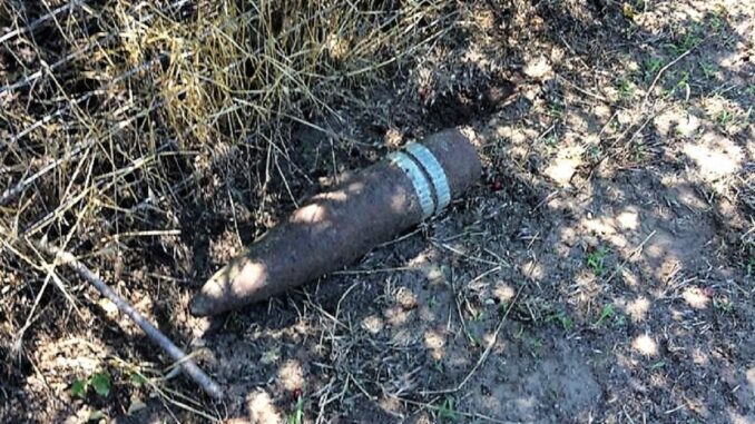 Muniție rămasă neexplodată găsită în comuna Sudiți. FOTO ISU Ialomița