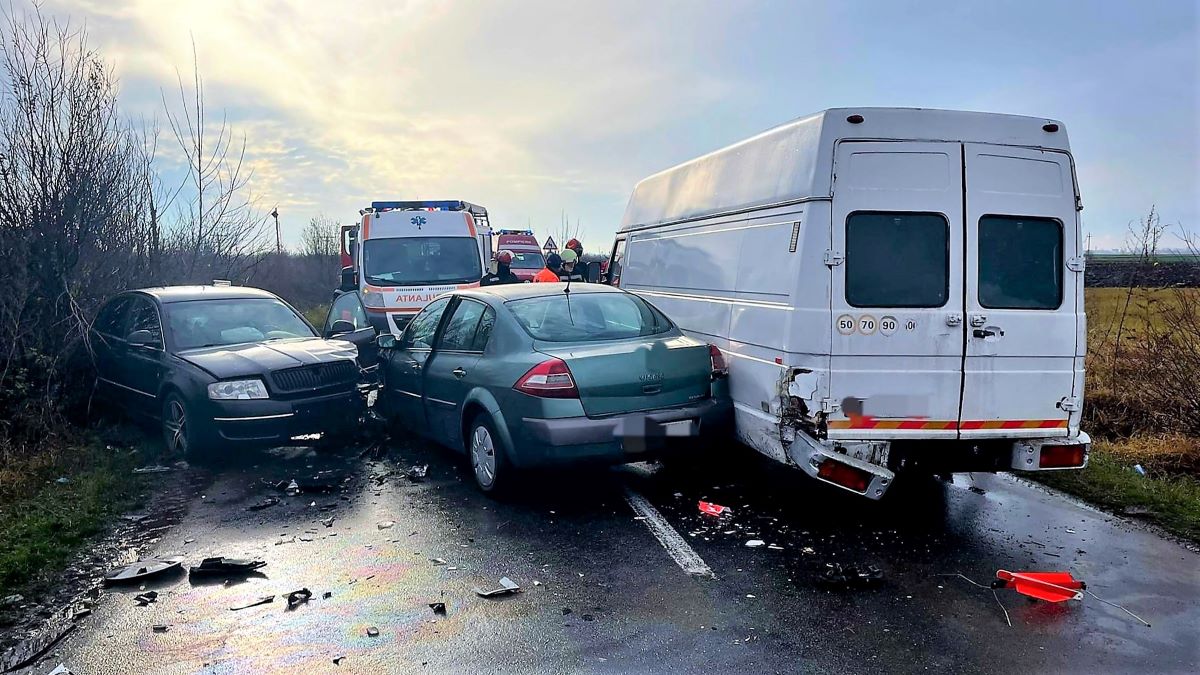 Trei victime într-un accident rutier petrecut pe DJ 203 B, între localitățile Manasia și Gârbovi