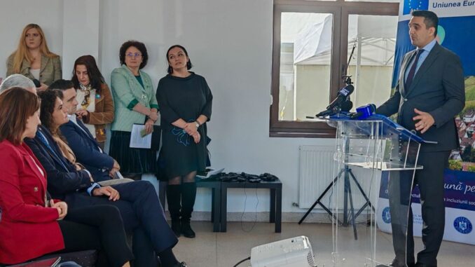 Proiect de incluziune socială, lansat în satul Sintești. FOTO Ministerul Muncii